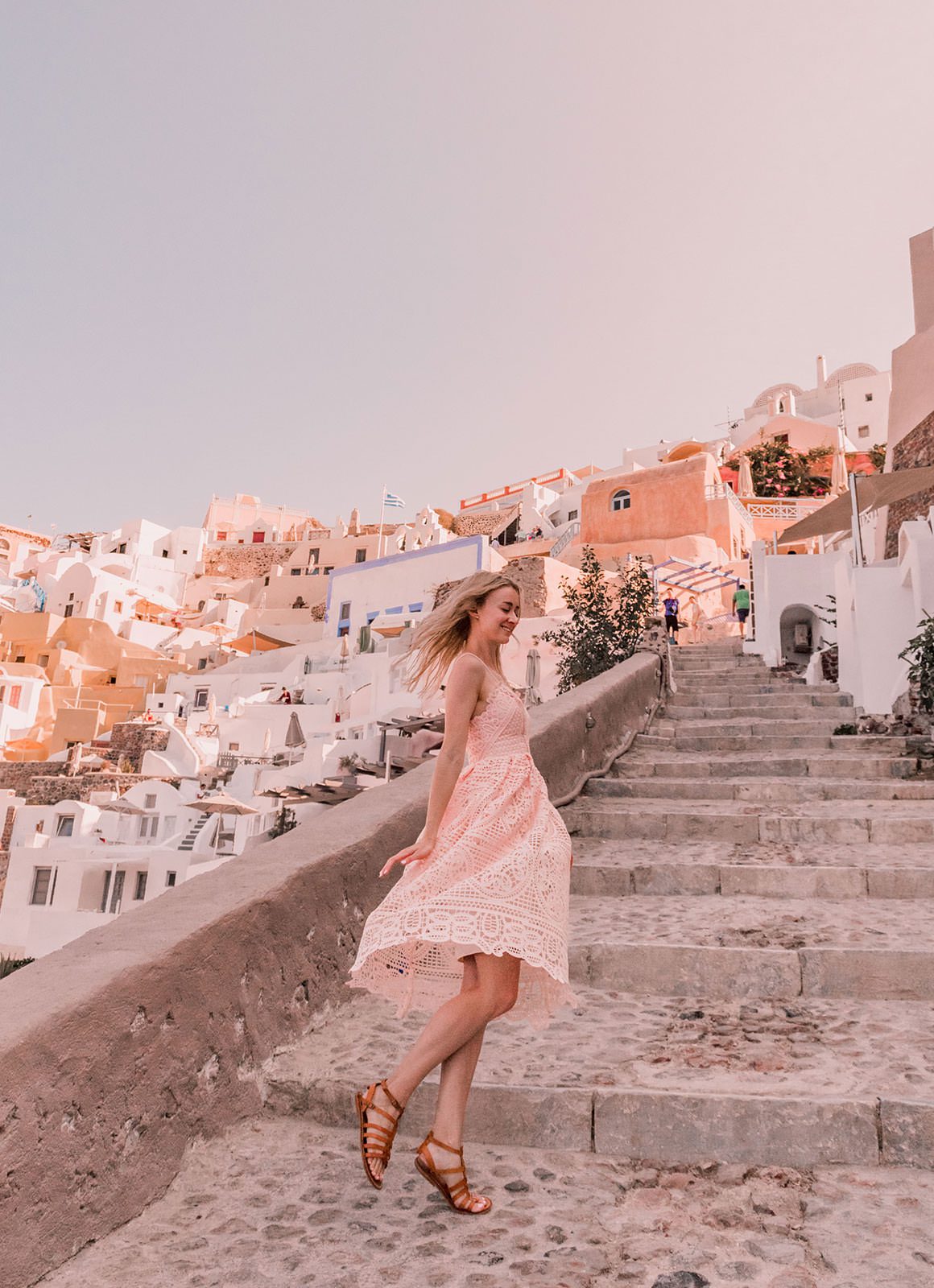 Travel Capsule Wardrobe for Santorini - Jayde Archives Photography