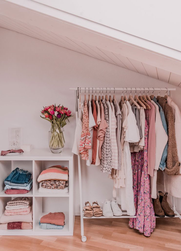 Boho capsule wardrobe: What it entails and how to create one