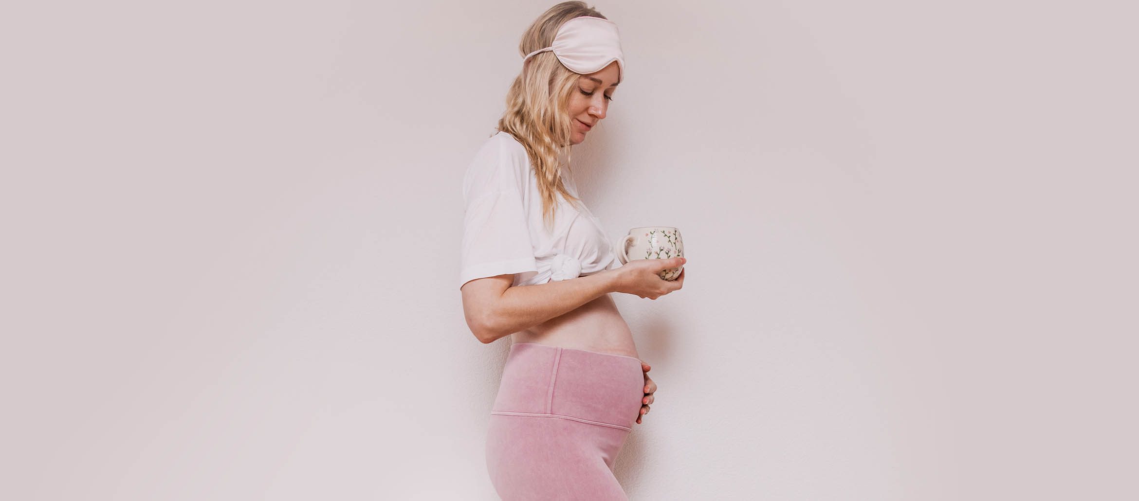 First Trimester Essentials: Minimal + Eco Friendly - Jayde Archives  Photography